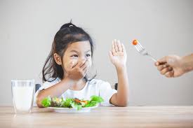 From Food Fights to Fun Feasts: Handling Your Child's Picky Eating Habits